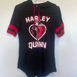 New Harley Quinn hoodie T-shirt.  Medium.  Costume.  Comicon.